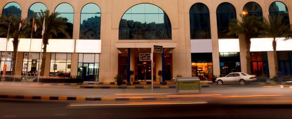Swiss-Belhotel シャルジャ エクステリア 写真