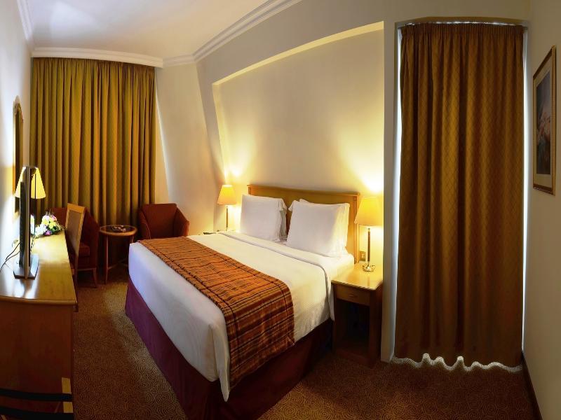 Swiss-Belhotel シャルジャ エクステリア 写真