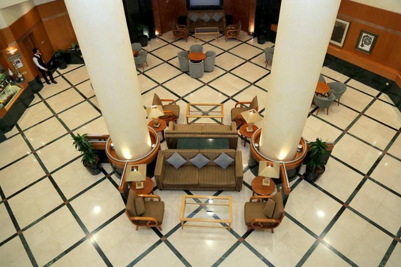 Swiss-Belhotel シャルジャ エクステリア 写真